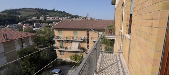 Apartamento de 3 dormitorios en Fermo, Italy No. 328120 5