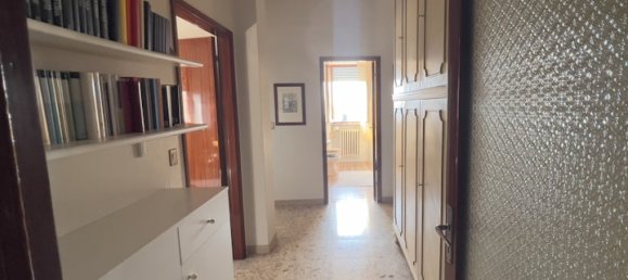 Apartamento de 3 dormitorios en Fermo, Italy No. 328120 22