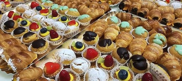 Коммерческая недвижимость с 1 комнатой в Кьоджа, Италия № 56504 7