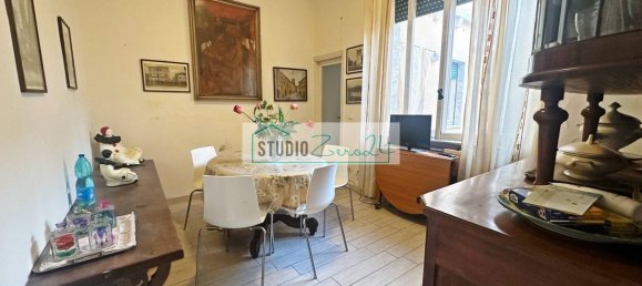 12-salle Maison à Viareggio, Italy No. 48014 7