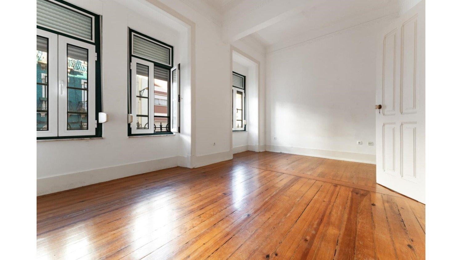 2 Schlafzimmer Wohnung in Lisbon, Portugal, Nr. 115710