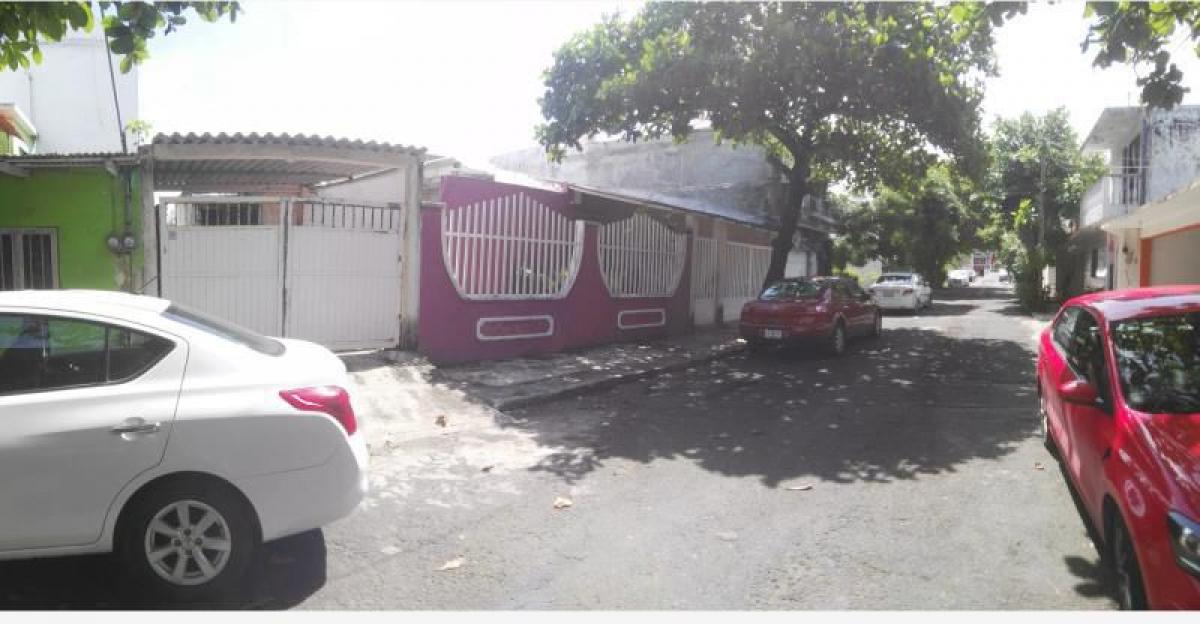 Casa de 3 dormitorios en Veracruz, Mexico No. 218442