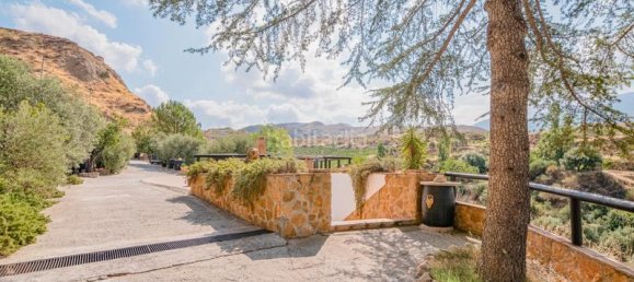 2000m² Building in Huetor Vega, Spain No. 169011 17