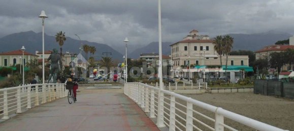 4 bedrooms Villa in Massa, Italy No. 216482 26