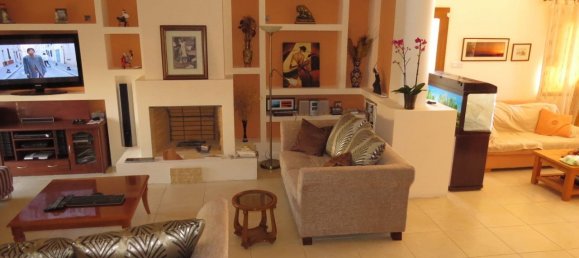 5 bedrooms House in Chloraka, Cyprus No. 9796 4