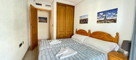 Apartamento de 3 dormitorios en Guardamar del Segura, Spain No. 13025 10