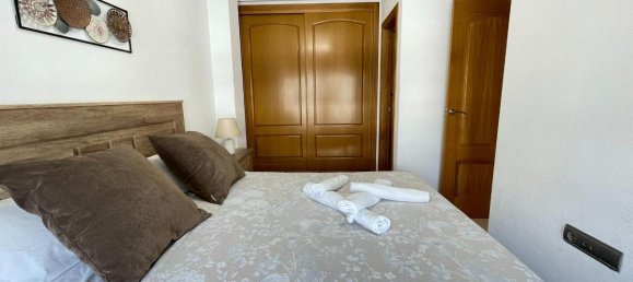 Apartamento de 3 dormitorios en Guardamar del Segura, Spain No. 13025 2