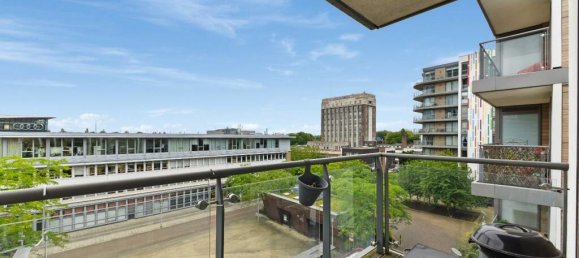 Apartamento de 2 dormitorios en Brentford, United Kingdom No. 12360 18