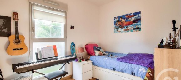 3 غرف نوم شقة في Fontenay-sous-Bois, France رقم 170459 9