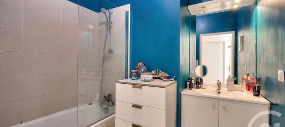 3 غرف نوم شقة في Fontenay-sous-Bois, France رقم 170459 11