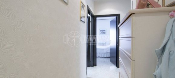 4 bedrooms Apartment in Morrovalle, Italy No. 115156 19