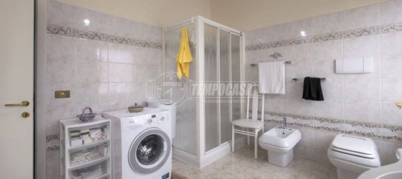 4 bedrooms Apartment in Morrovalle, Italy No. 115156 15