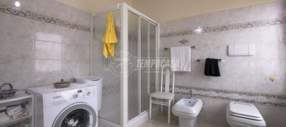 4 bedrooms Apartment in Morrovalle, Italy No. 115156 16