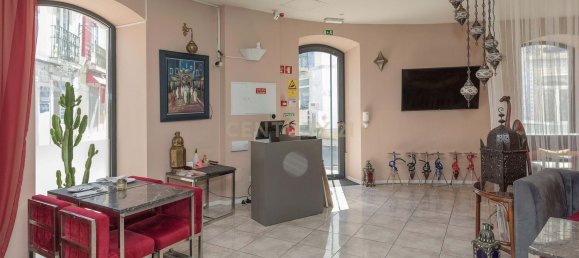 Bâtiment à Oeiras, Portugal 150m² No. 98861 18