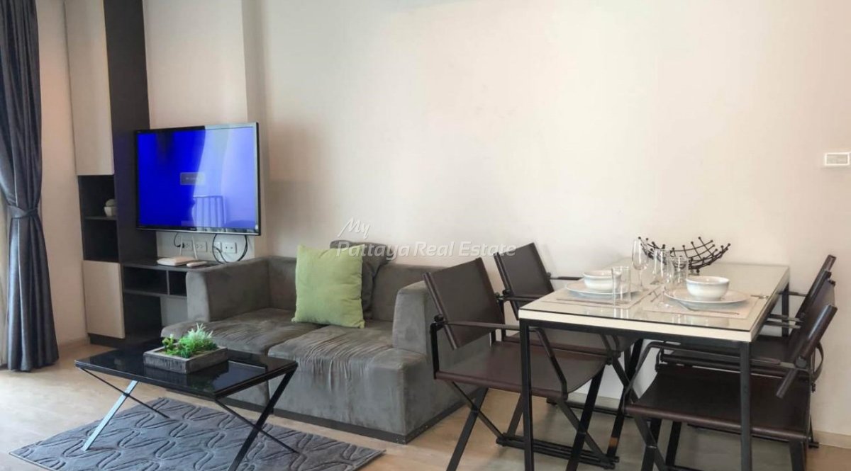 2 bedrooms Condo in Pattaya, Thailand No. 57781