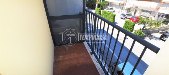 4 bedrooms Apartment in Porto San Giorgio, Italy No. 352039 8