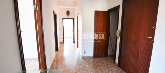 4 bedrooms Apartment in Porto San Giorgio, Italy No. 352039 20