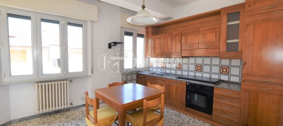 4 bedrooms Apartment in Porto San Giorgio, Italy No. 352039 2
