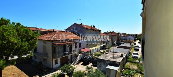 4 bedrooms Apartment in Porto San Giorgio, Italy No. 352039 18