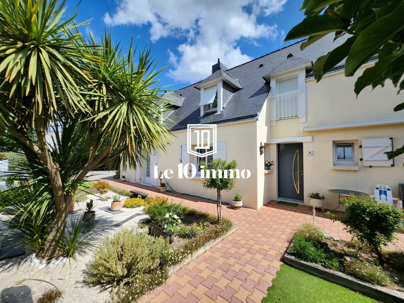 7 bedrooms House in Nantes, France No. 281270