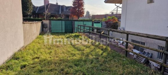 Büro in Marnate, Italy 299m², Nr. 317759 2