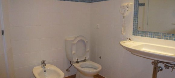 3000m² Commercial property in Luz, Portugal No. 135901 18