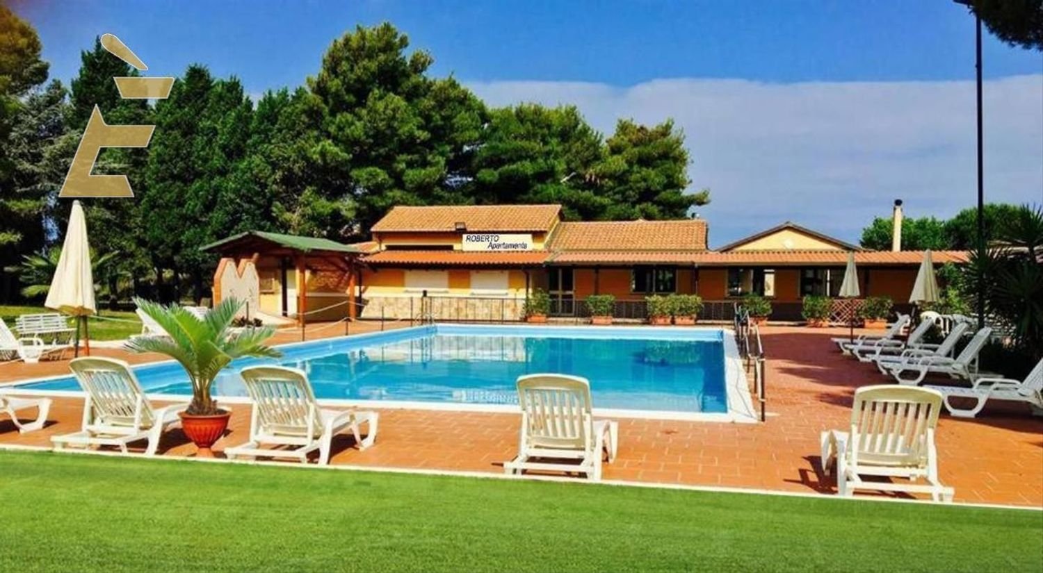 Apartamento de 2 habitaciónes en Drapia, Italy No. 263470