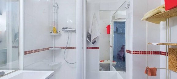 1 bedroom Apartment in Paris, France No. 165120 8