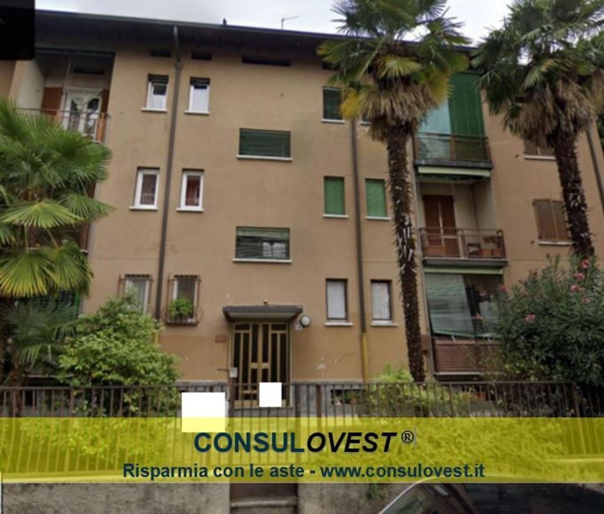 2 rooms Apartment in Legnano, Italy No. 331451