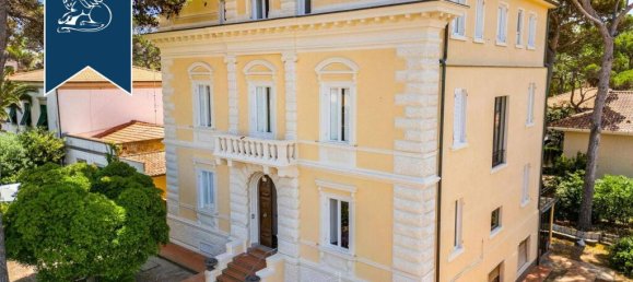 12 bedrooms Villa in Rosignano Marittimo, Italy No. 381086 2