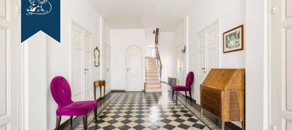 12 bedrooms Villa in Rosignano Marittimo, Italy No. 381086 11