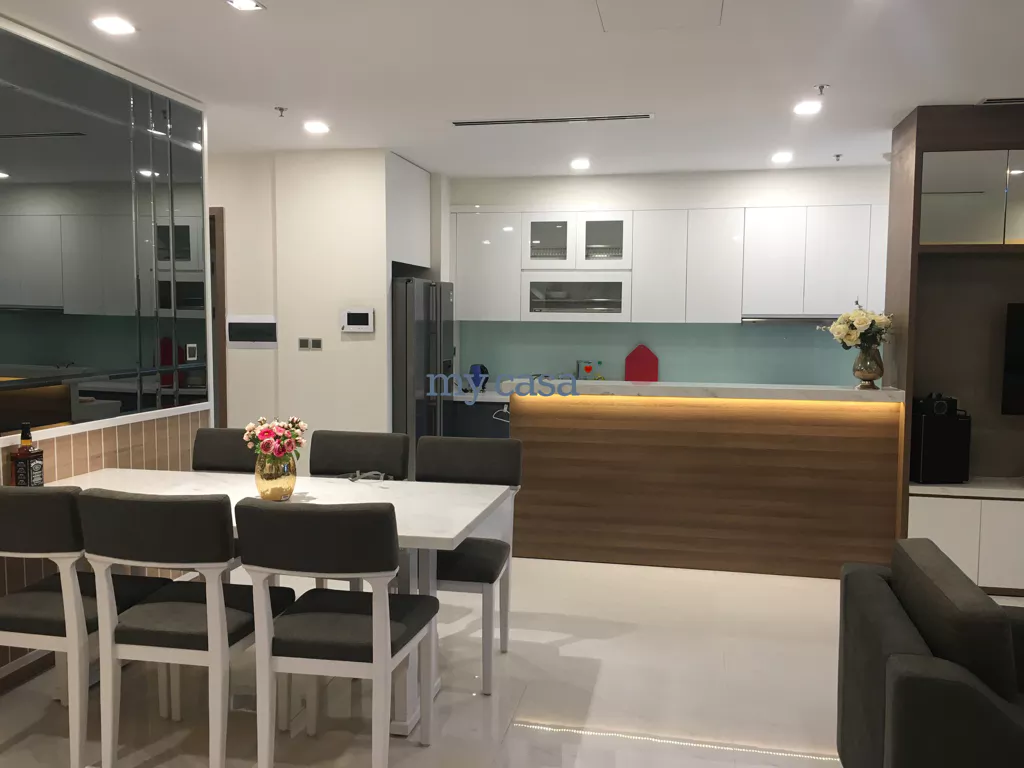 3 bedrooms Apartment in Ho Chi Minh, Vietnam No. 8469
