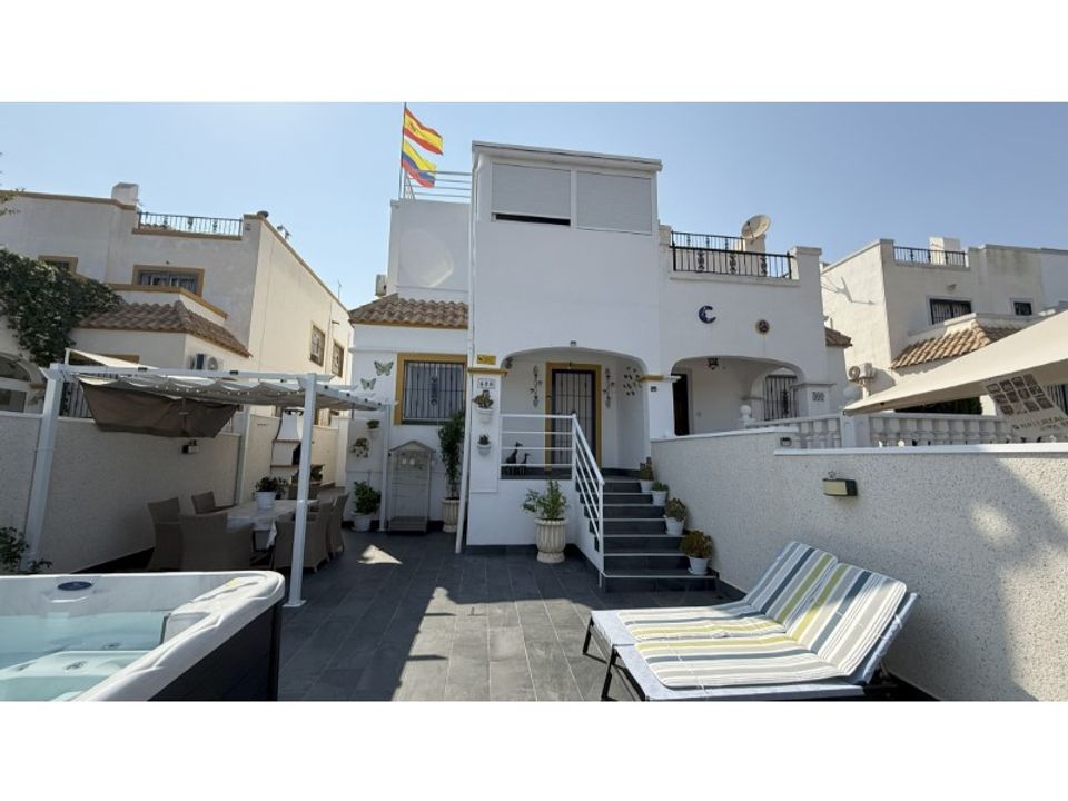 Villa T2 em La Zenia, Spain N.º 283207