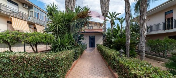 Villa de 5 dormitorios en Catania, Italy No. 266428 2