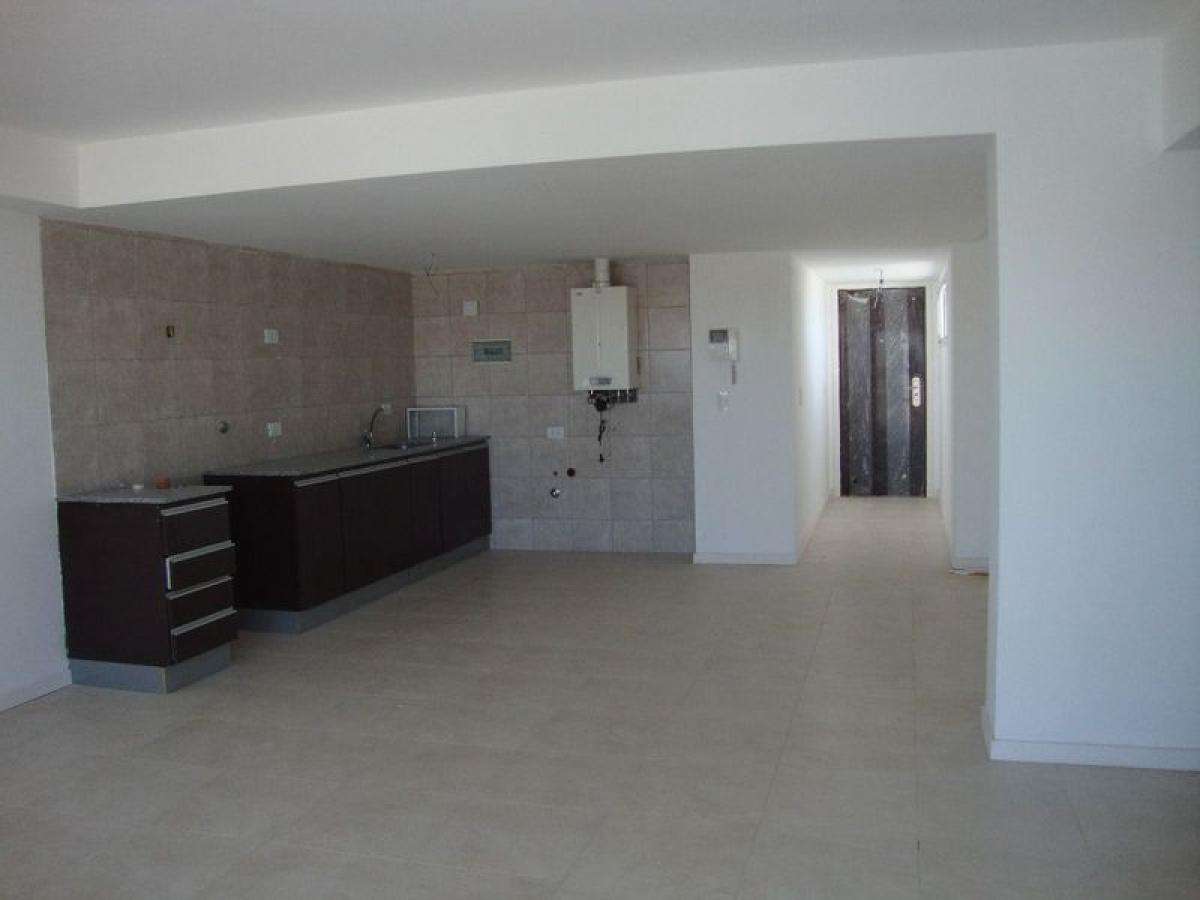 Apartamento de 2 dormitorios en Mar del Plata, Argentina No. 68904
