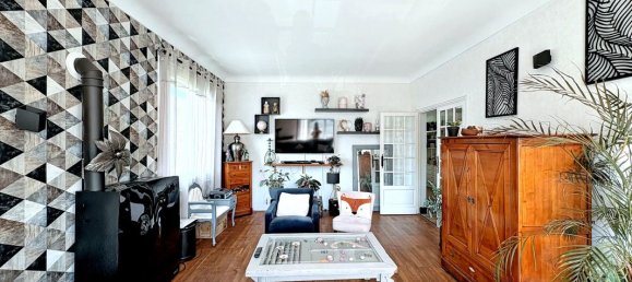 4 bedrooms House in Bergerac, France No. 335898 7