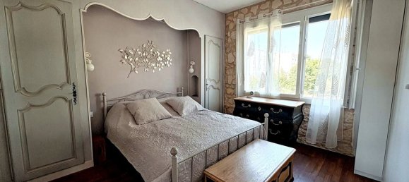 4 bedrooms House in Bergerac, France No. 335898 14