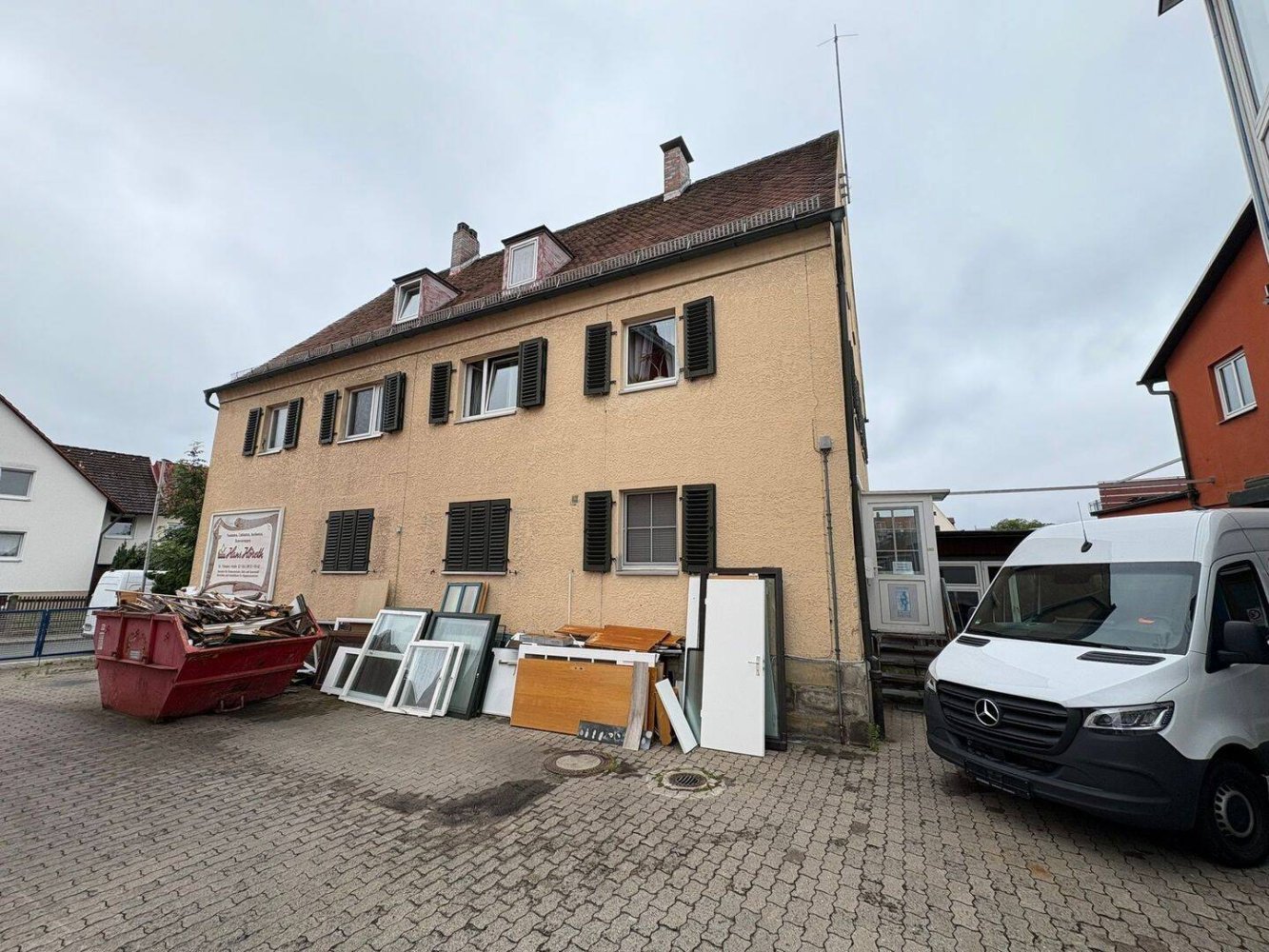 15-salle Bâtiment à Bayreuth, Germany No. 266825