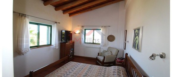 Дом с 4 спальнями в Силвиш, Португалия № 128004 17