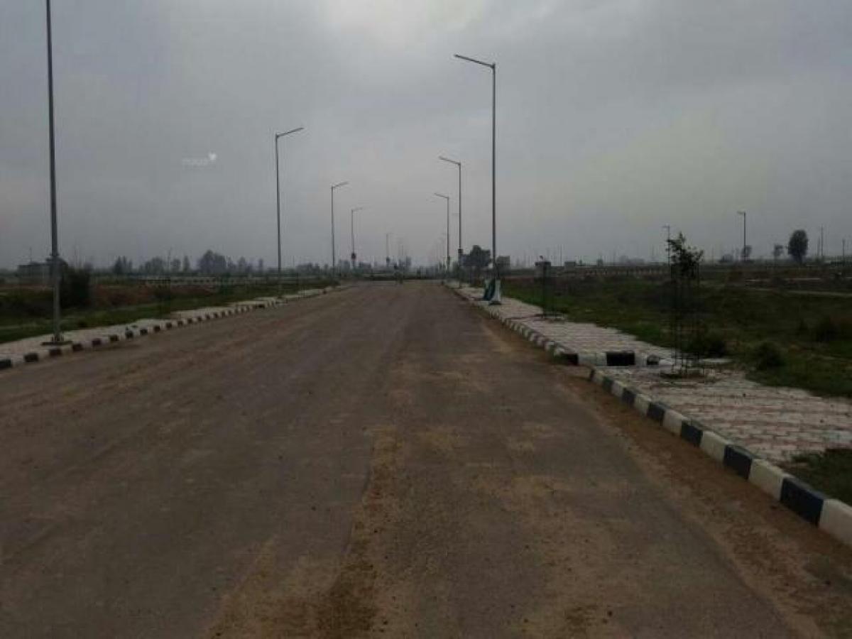 Terreno em Chandigarh, India N.º 41998