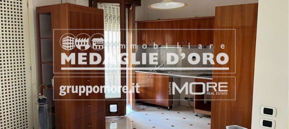 7-salle Penthouse à Modena, Italy No. 20789 8