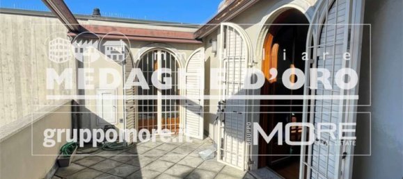 7-salle Penthouse à Modena, Italy No. 20789 18