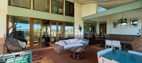 6 bedrooms Villa in Buggiano, Italy No. 45950 45