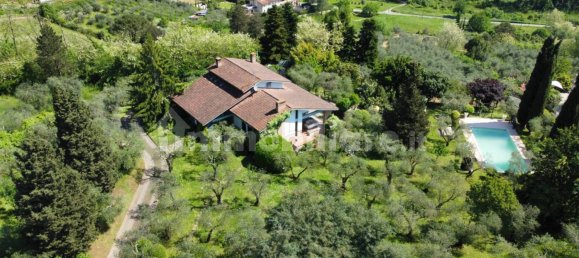 6 bedrooms Villa in Buggiano, Italy No. 45950 5