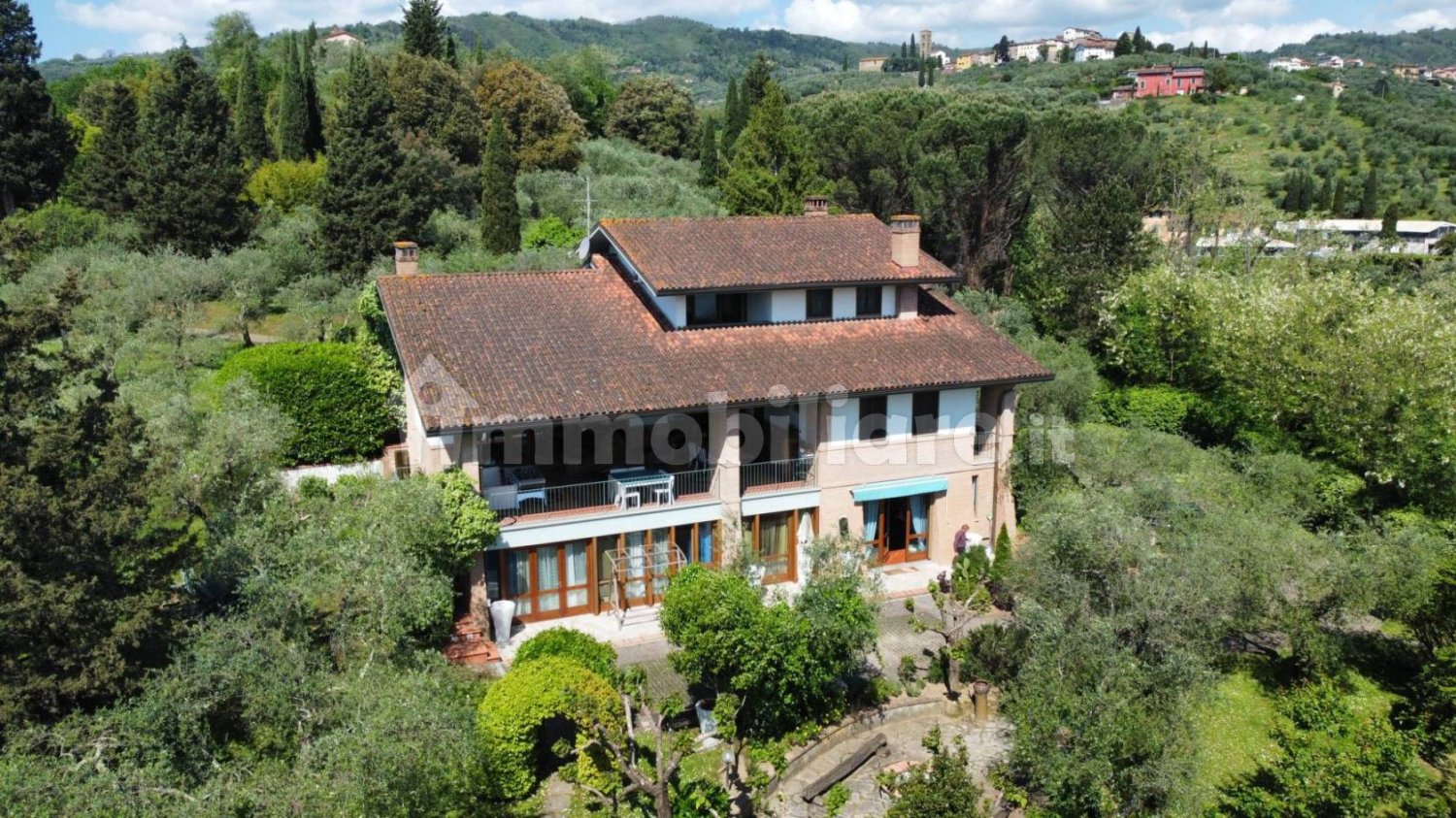 6 bedrooms Villa in Buggiano, Italy No. 45950
