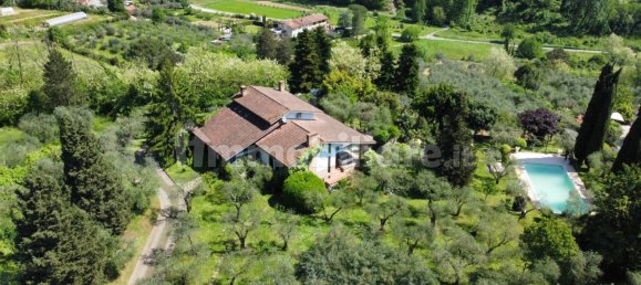 6 bedrooms Villa in Buggiano, Italy No. 45950 3