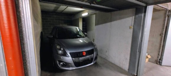 24m² Garage in Milan, Italy No. 247263 4