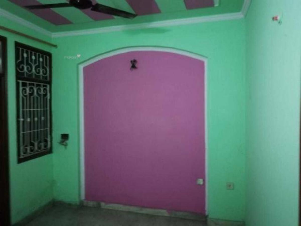 2 bedrooms House in Ghaziabad, India No. 17961