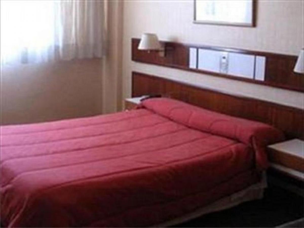 3300m² Hotel in Buenos Aires, Argentina No. 109468