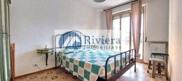 3-salle Appartement à San Bartolomeo al Mare, Italy No. 267561 17